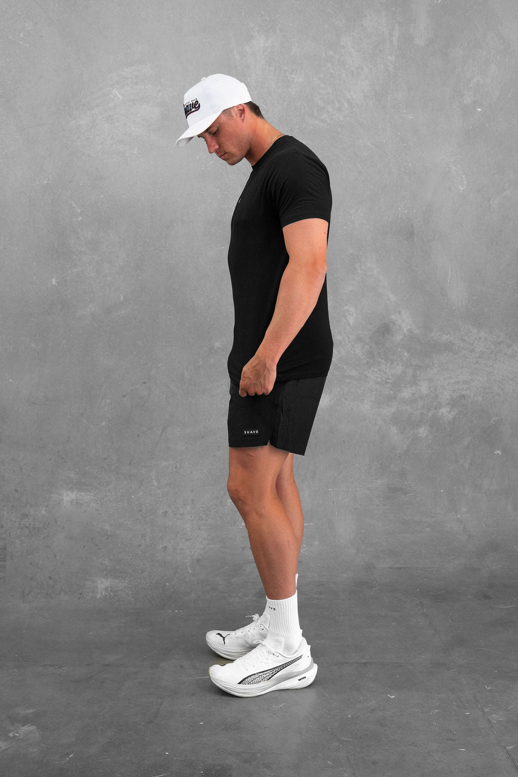 Essential Fitted Flow Tee - Black