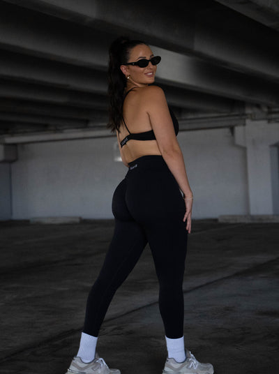 Essential Legging - Black