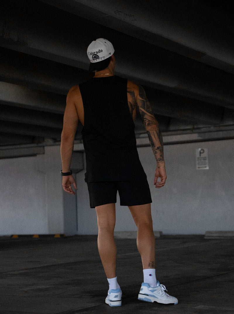 Essential Cutoff - Black