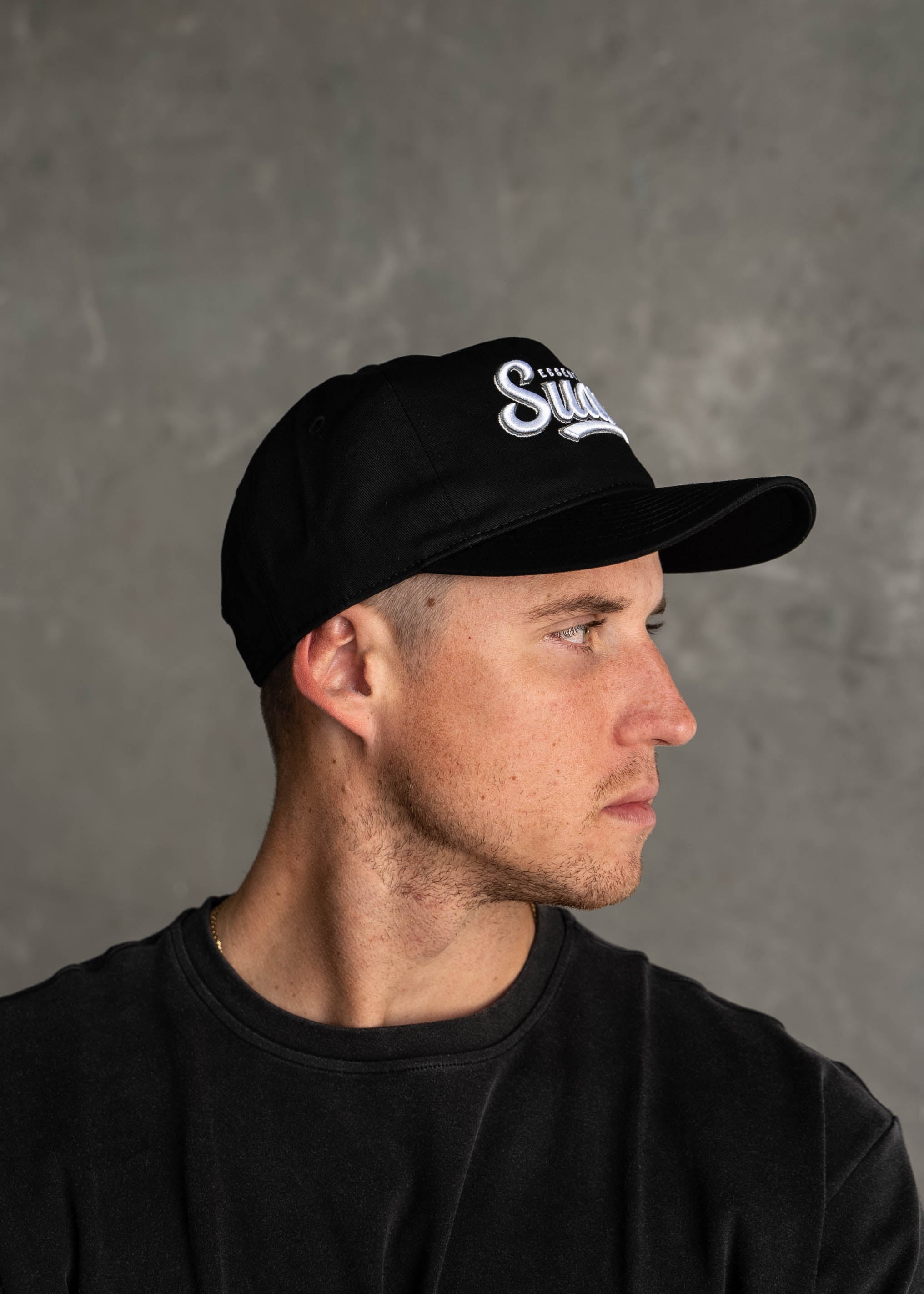 Essential Hat - Black