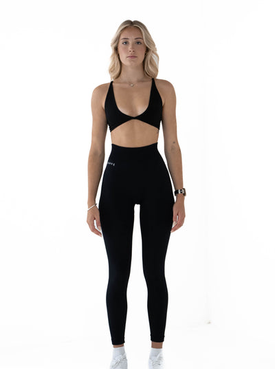Essential Legging - Black
