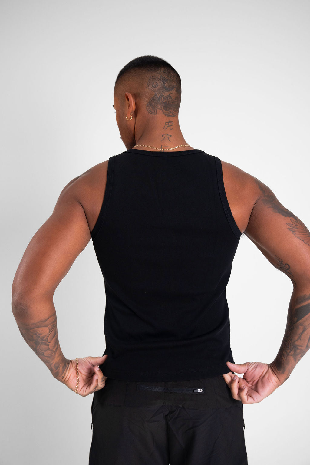 THE TANK - Black